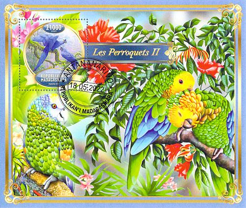 Madagascar 2022 Sheet Parrots birds 1 value (TS0073)