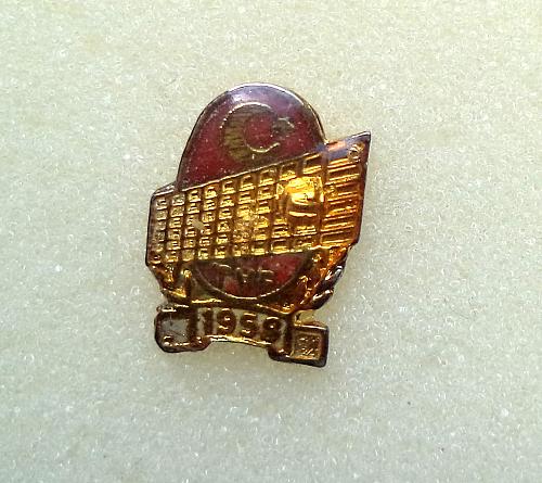 Turkey Volleyball Federation TVF 1958 Sport Pin. Rare Vintage