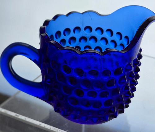 L E Smith blue hobnail Glass sugar and creamer