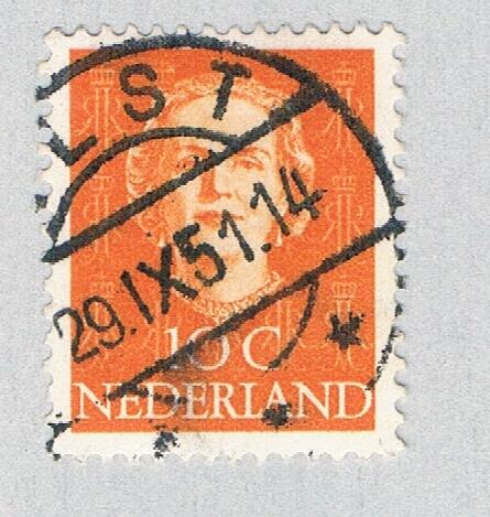 Netherlands Queen orange 10c (AP132823)