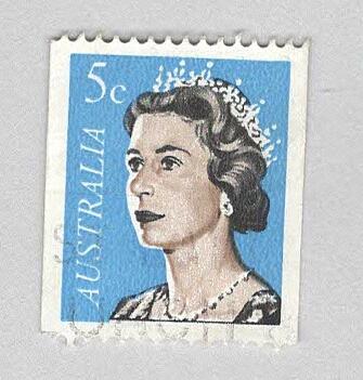Australia QE 2 blue 5 Used (BP90011)