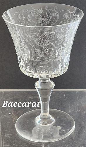 Cut glass and etched liquor Parme Baccarat SIGNED