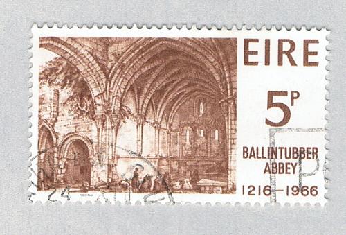 Ireland Abbey brown 5p 1 (AP131205)