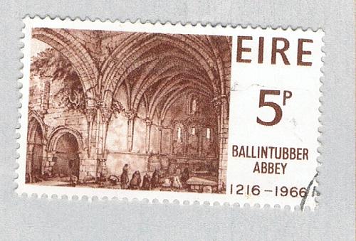 Ireland Abbey brown 5p 1 (AP131202)