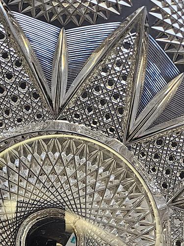 Meriden Theodora cut glass bowl 9" Repaired