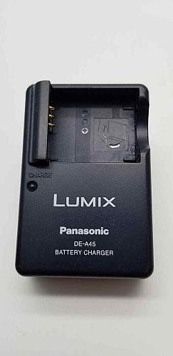 LUMIX Battery Charger DMC TZ5 TZ4 Panasonic digital camera electric wall plug