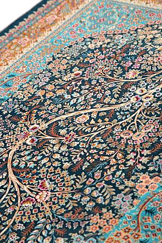 Green Floral Prayer Mat Tree of Life Silky Soft Janamaz Gebetsteppich Prayer Rug