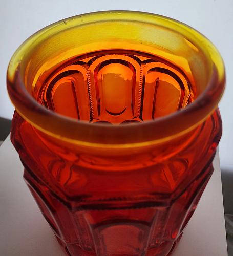 LE Smith glass Red moon and stars large canister