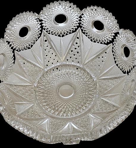 Meriden Theodora cut glass bowl 9" Repaired