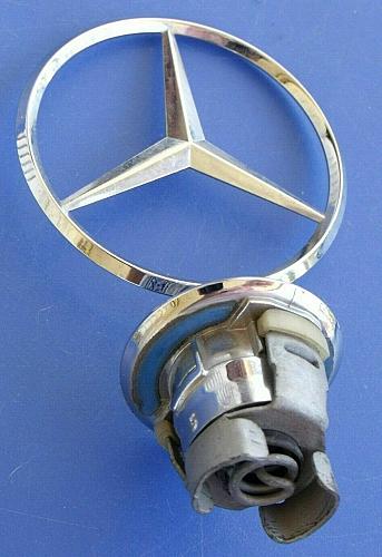 MERCEDES BENZ HOOD ORNAMENT STAR EMBLEM LOGO FRONT BADGE 90s- LATER? BONNET