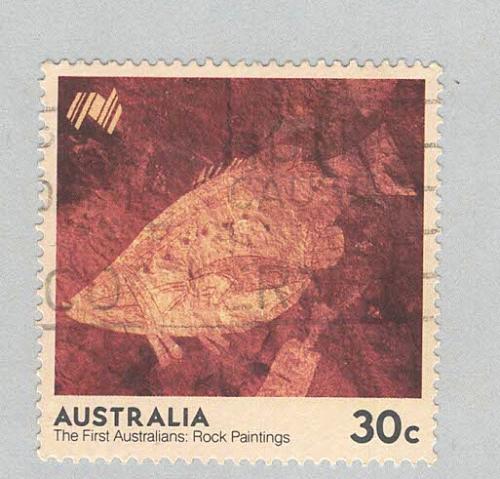Australia Used Rock paintings fish brown 30 (BP90510)