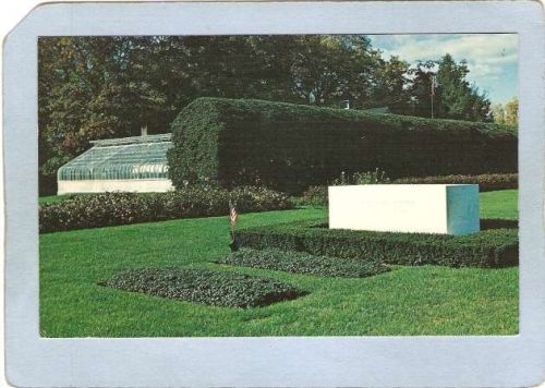 New York Hyde Park Gravesite Franklin D Roosevelt & Wife Eleanor ny_box4~2170