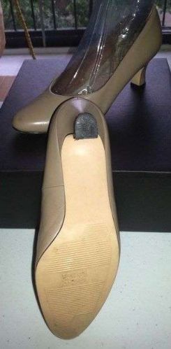 CASUAL Pumps- Med Heel 2.5"- Beige Leather SHOES by 9.2.5 So Soft-Women's 7.5 M