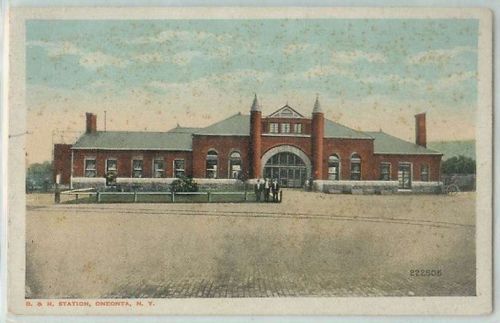 New York Oneonta D & H Station Front View Of Railroad Station~293