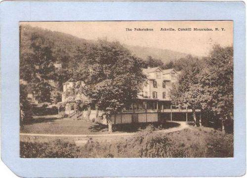 New York Arkville The Pakatakan Catskill Mountains ny_box3~1274