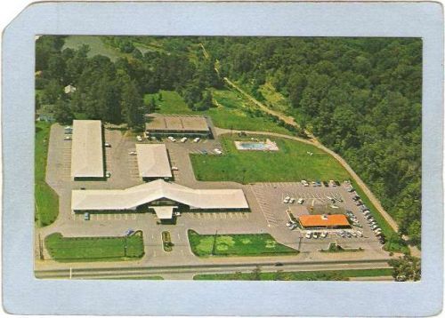 New York Poughkeepsie PoughkeepsieMotor Hotel 418 South Rd ny_box4~2252