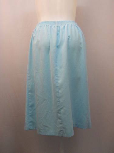 ILGWU Vintage Women’s Skirt Blue Pleated Front Knee Length Elastic Back 34X30