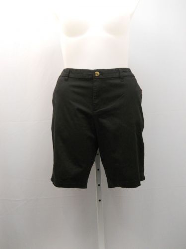 Faded Glory Woman’s Chino Bermuda Shorts Size 18 Solid Black Mid Rise Flat Front