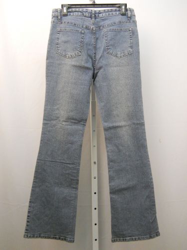 Milano Moda Embellished Stonewashed Women’s Boot Cut Legs 32X32 Jeans Size 9-10