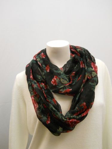 Faded Glory Women’s 2Pack Black Floral & Solid Cowl Infinity Scarf All Occasion