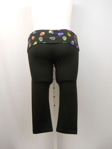 No Boundaries Women&rsquo;s Athletic Yoga Foldover Capris Size XL Black Skulls 40X21