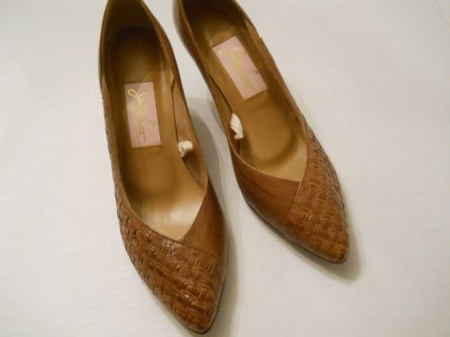 Jaclyn Smith Women's Pumps Classics Size 10M Leather With Basket Weave 3” Heels