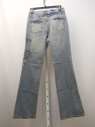 Milano Moda Embellished Stonewashed Women’s Boot Cut Legs 30X33 Jeans Size 7-8