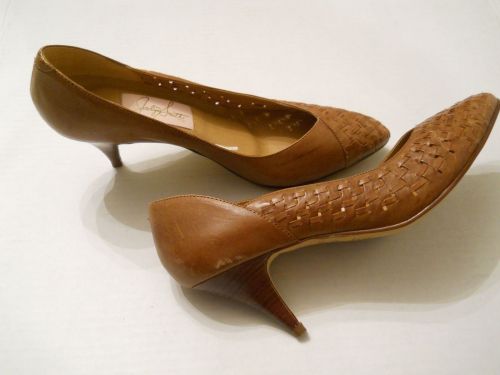 Jaclyn Smith Women's Pumps Classics Size 10M Leather With Basket Weave 3” Heels