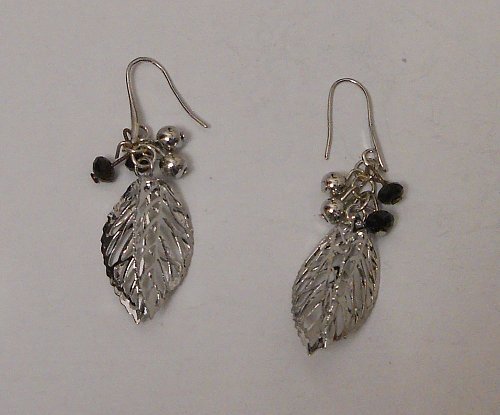 Women Fashion Drop Dangle Earrings 3D Leafs Beads Silver Tones FASHION JEWELRY