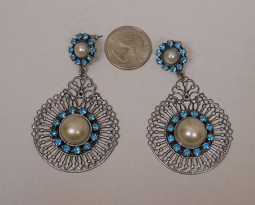 Women Drop Dangle Fashion Earrings Blue Rhinestones Silver Tones Unbranded Push