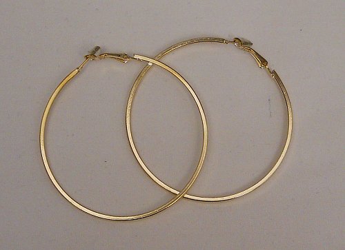 Womens Hoop Earrings Gold Tones Metal Leverback Unbranded