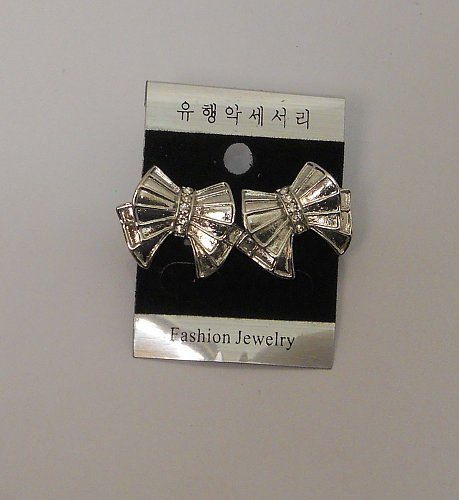 Women Stud Earrings Fashion Bows Rhinestones Silver Tones Push Back Fasteners