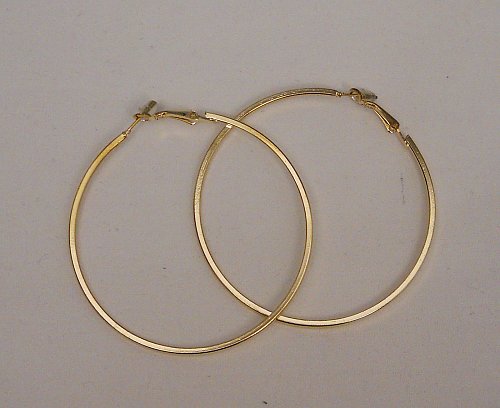 Womens Fashion Hoop Earrings Gold Tones Metal Leverback Unbranded