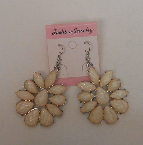 Women Drop Dangle Fashion Earrings Beige Flowers FASHION JEWELRY Silver Hook