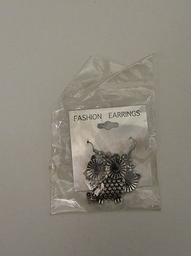 Womens Fashion Earrings Pewter Tone Rhinestone Owls FASHION EARRINGS Hooks