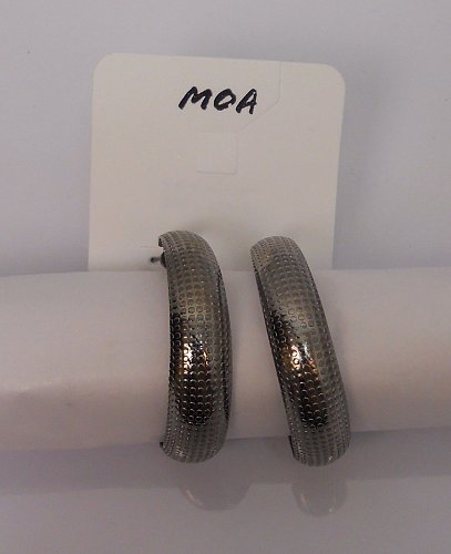 Women Hoop Earrings Hematite Fashion Silver Tones Leverback Fasteners MOA