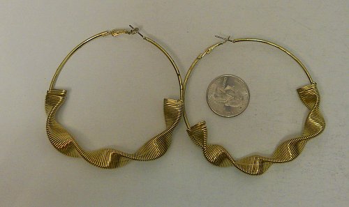 Women Hoop Earrings Fashion Gold Tones Wavy Ribbon Leverback Fastener Unbranded