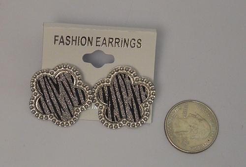 Women FLOWER Earrings Huggies Fashion Silver Tones Push Backs FASHION EARRINGS