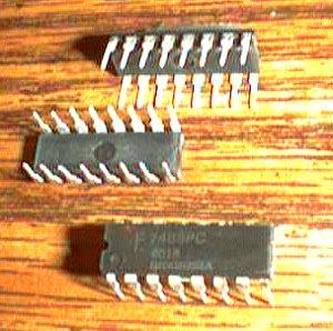 Lot of 20: Fairchild 7485PC