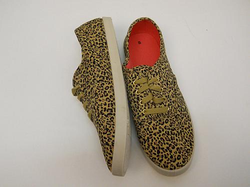 Womens Canvas Shoes Size 10 Animal Print Lace Up Fabric Upper Flexible Outsole