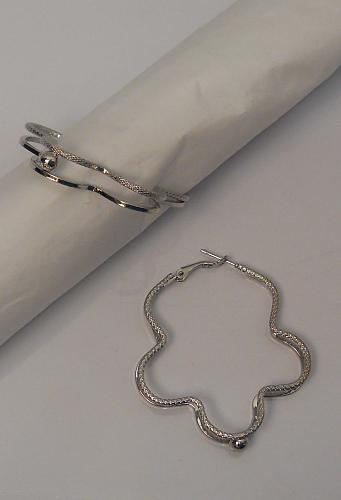 Women Hoop Flower Earrings Fashion Silver Tones Leverback Fasteners FASHION JEWE