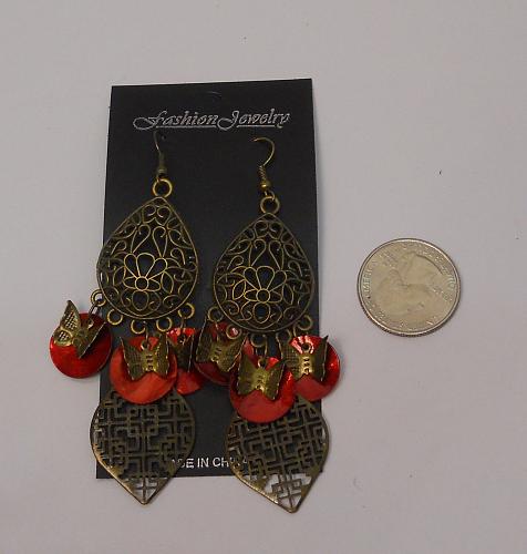 Women Red Shell Earrings Drop Dangle Brassy Gold Tones Hook Fasteners FASHION