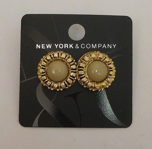 Stud Earrings Womens Fashion Clusters Gold Tones Mocha Beads NEW YORK & CO Push