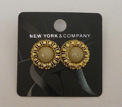 Stud Earrings Womens Fashion Clusters Gold Tones Mocha Beads NEW YORK & CO Push