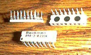 Lot of 25: Beckman 898-3-R220K