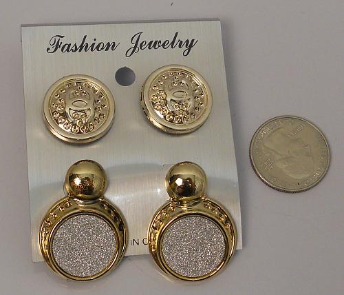 Women 2 Pair Huggie Earrings Glitter Gold Tones Push Back Fasteners FASHION JEWE