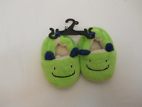 UNISEX Infants Fuzzy Slippers Green Dragons SIZE 4 Slip Ons Baby House Shoes