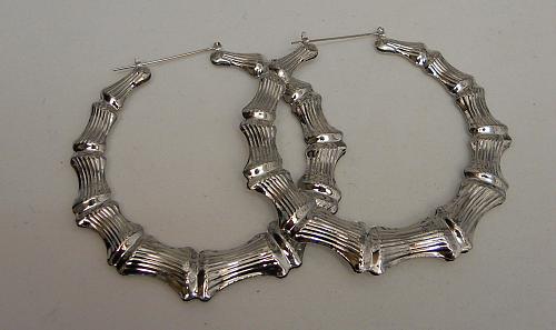 Womens Earrings Large Silver Tones Hoops FASHION JEWELRY Snap Closure