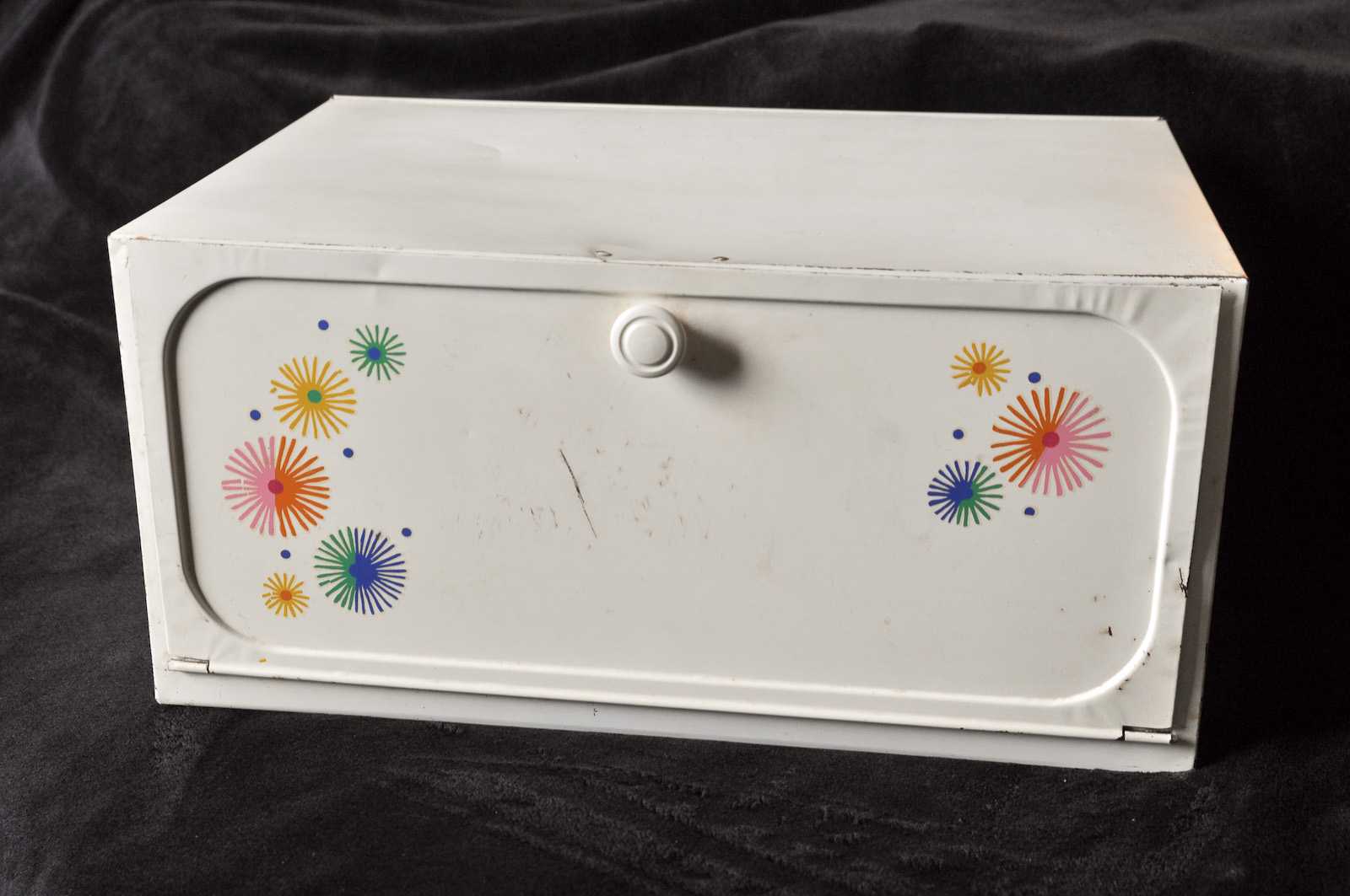 Mid Century Metal Bread Box - Atomic Starburst - Retro Kitchen 1950's For Sale