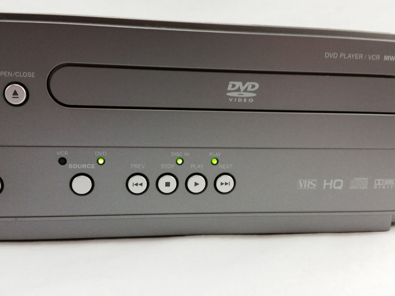 magnavox mwd2206 combo dvd vcr player vhs recorder with remote